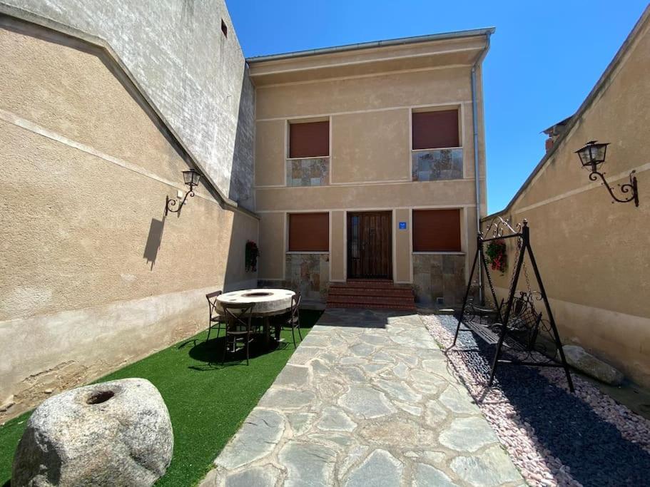 Casa Gonzalez Villa Mozoncillo Exterior photo